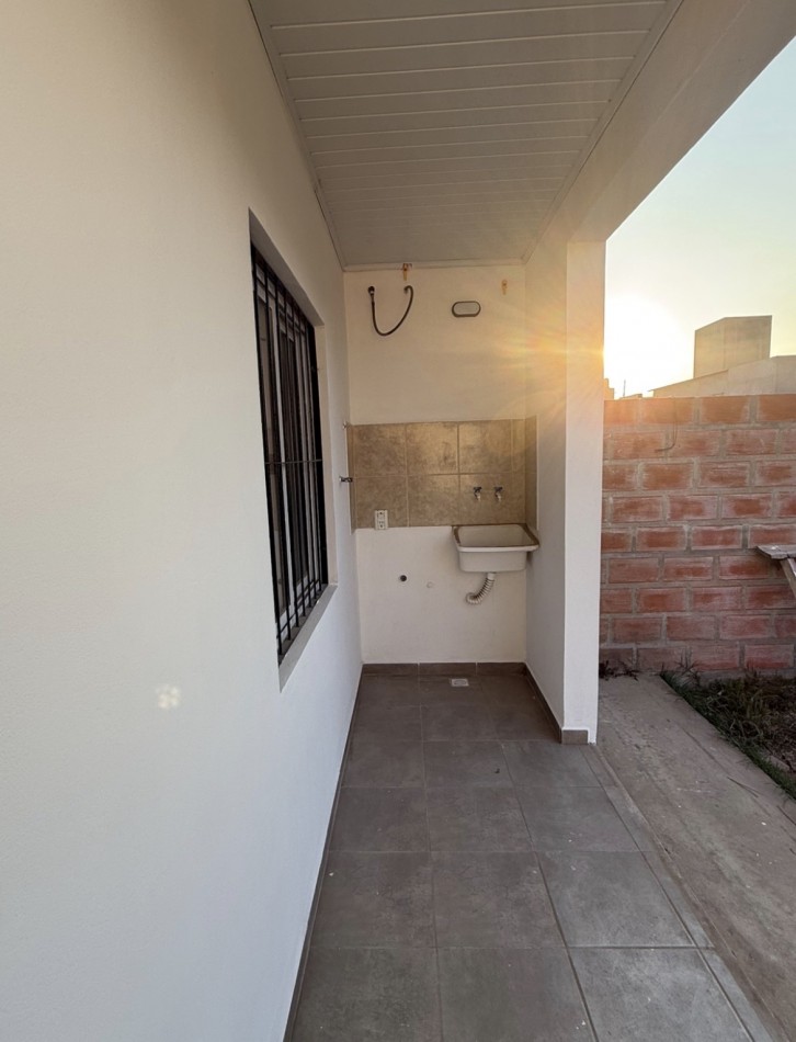 Excelente casa a estrenar