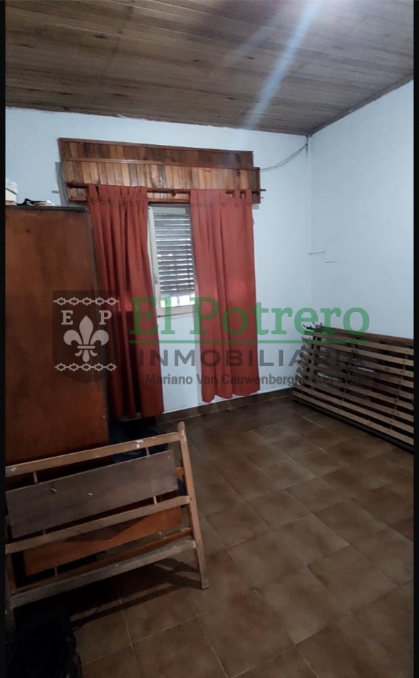 Casa compuesta por 2 viviendas