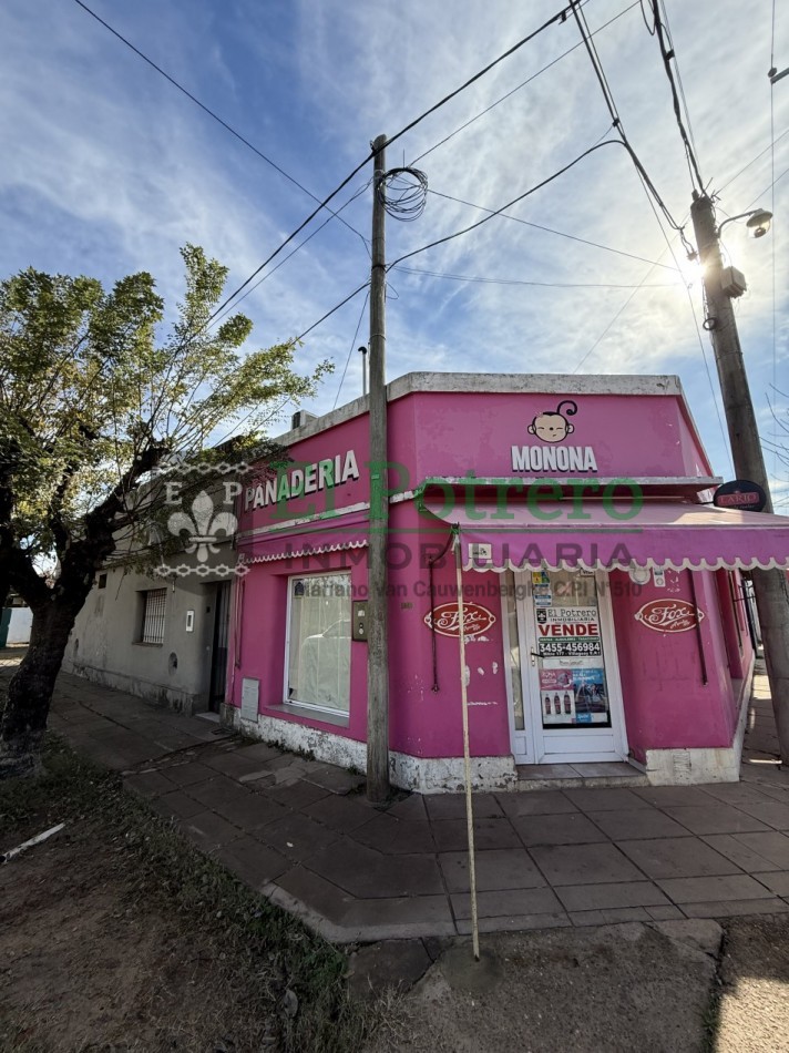 EN VENTA LOCAL + CASA