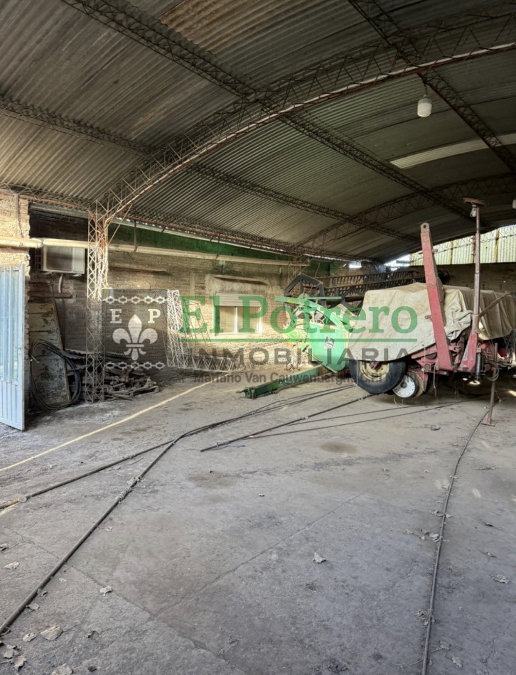 Casa + galpon + departamento en San Marcial 