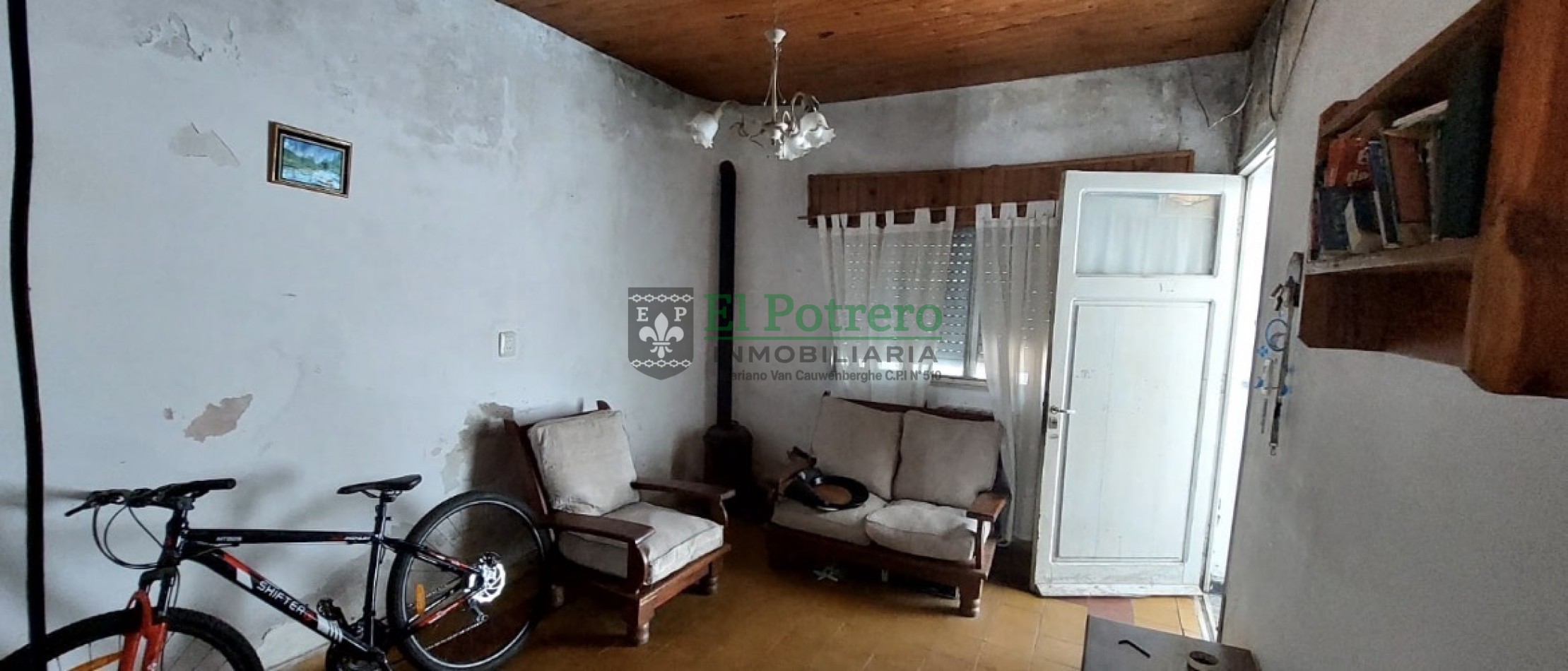 Casa compuesta por 2 viviendas