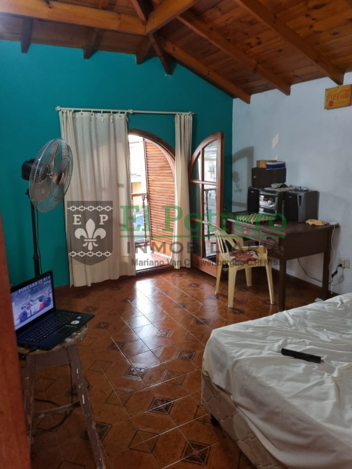 Casa amplia con ubicacion centrica 