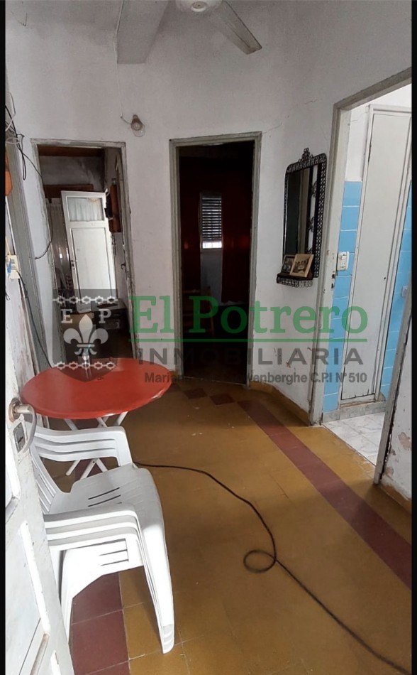 Casa compuesta por 2 viviendas