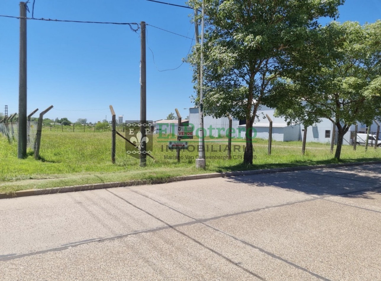 Vendo o alquilo lote zona comercial 