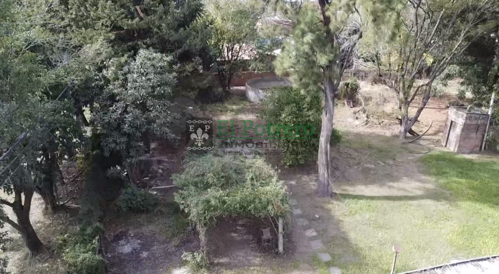 Propiedad con enorme terreno