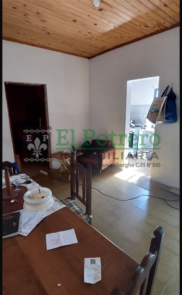 Casa compuesta por 2 viviendas