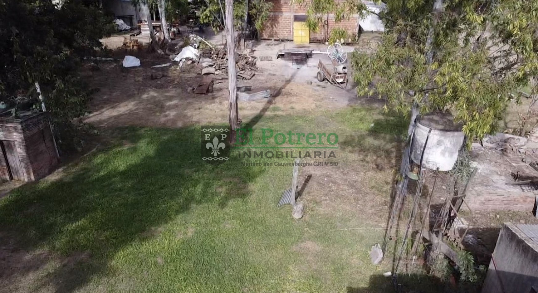 Propiedad con enorme terreno