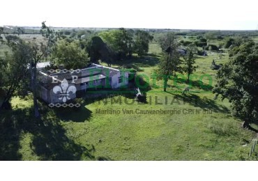 Enorme casa de campo