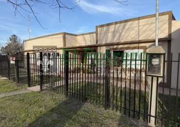 Casa + galpon + departamento en San Marcial 